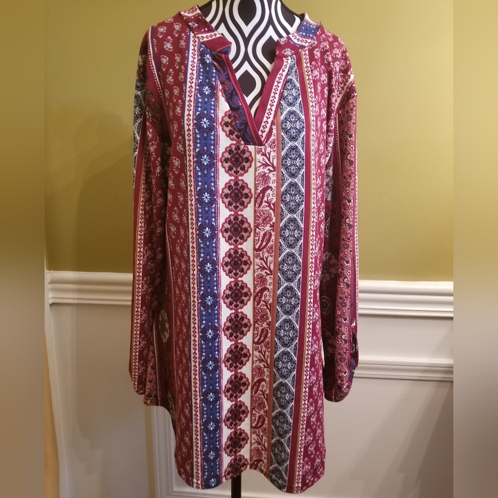 Win Win Woman's Print Tunic Top